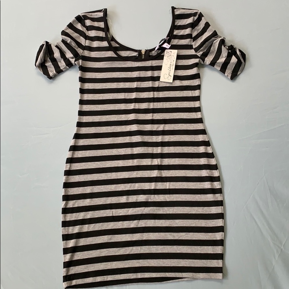 Juniors striped scoop neck mini Dress